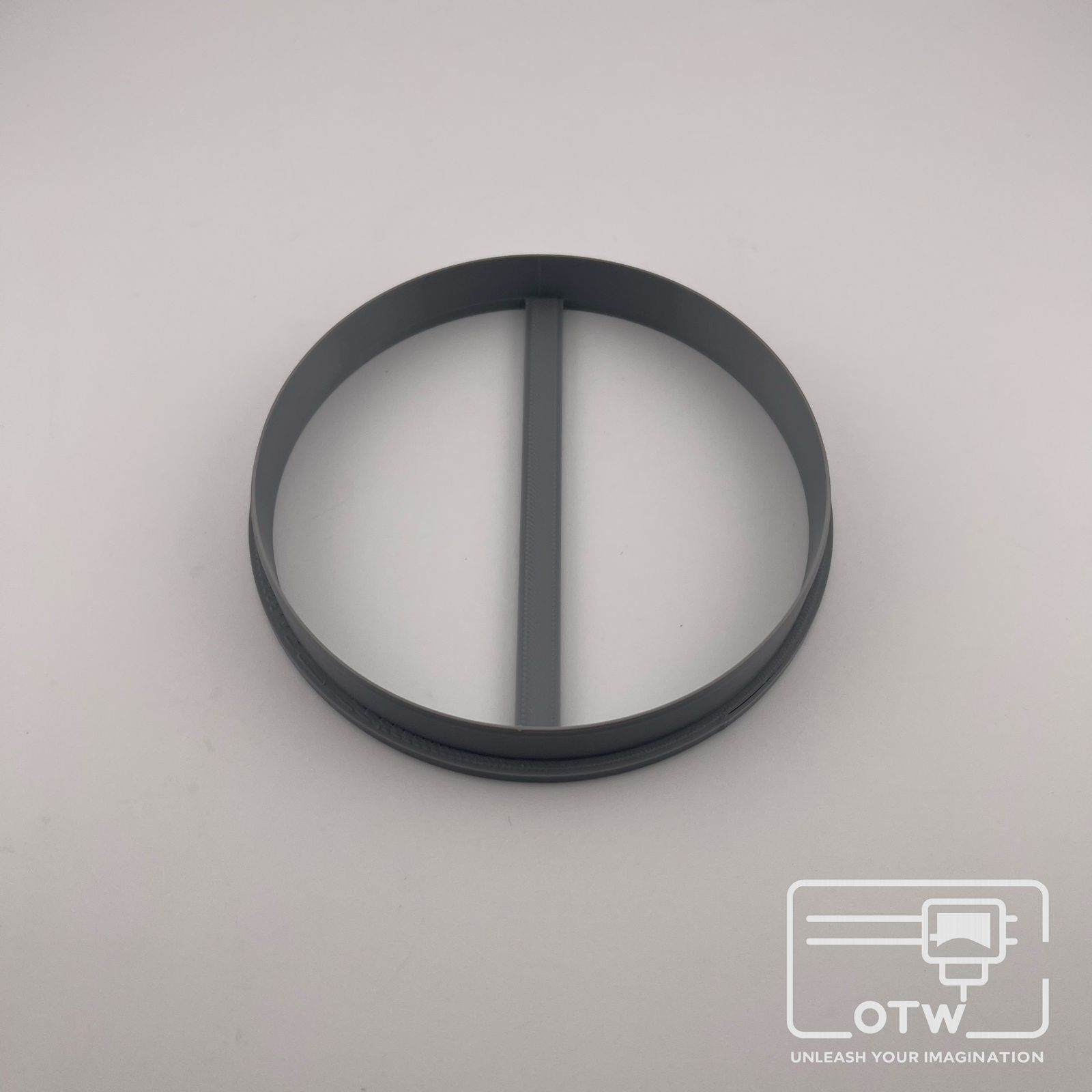 Round Dough Cutter