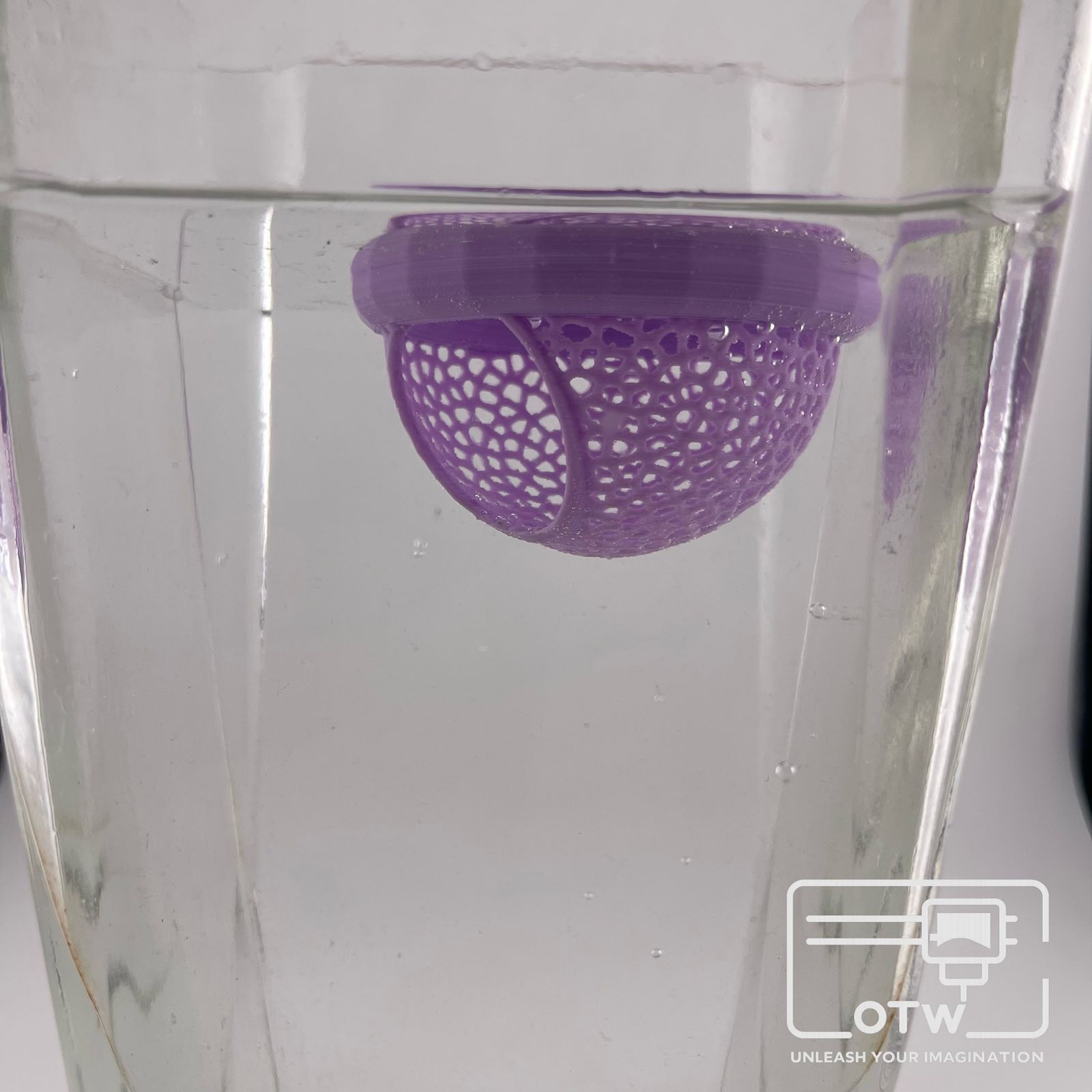 Aquarium Floating Fish Hide Cave - Image 3